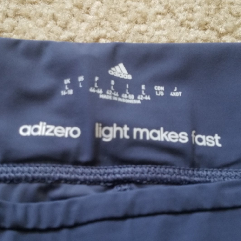 Adidas🏂 - Picture 6 of 8